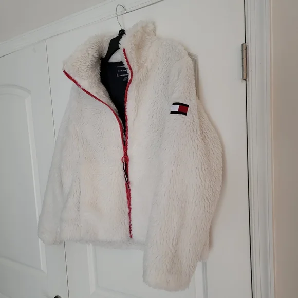 🇺🇲 Tommy Hilfiger fleece zip up jacket with contrast red zipper and flag logo - Picture 8 of 14